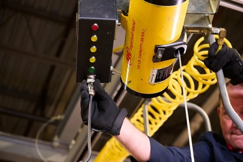 Zero Gravity 氣動平衡吊車 2.0 Zero Gravity 氣動平衡吊車 2.0